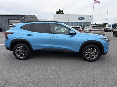 2025 Chevrolet Trax FWD 4dr LT