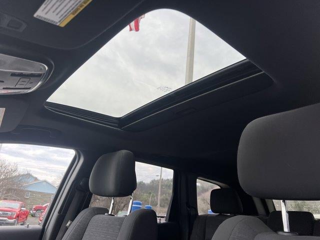 2014 Jeep Grand Cherokee 4WD 4dr Laredo