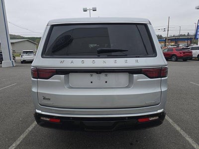 2022 Jeep Wagoneer Series II 4x4