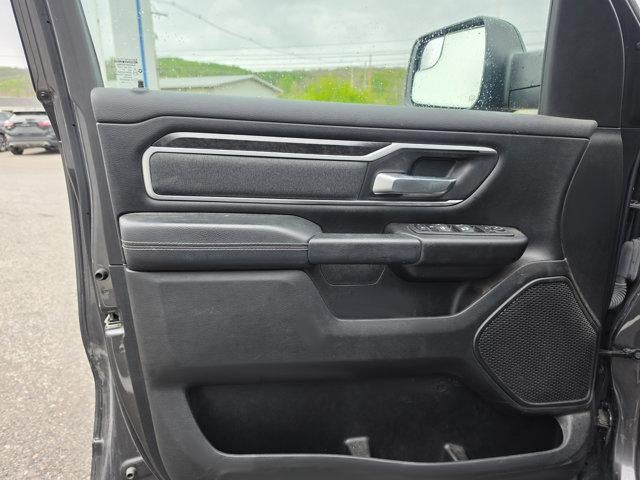 2022 RAM 1500 Big Horn 4x4 Crew Cab 5'7" Box