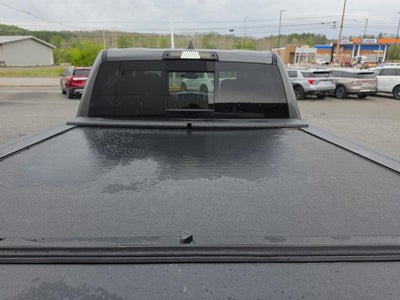 2022 RAM 1500 Big Horn 4x4 Crew Cab 5'7" Box