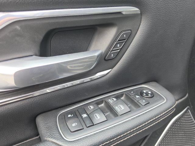 2021 RAM 1500 Laramie 4x4 Crew Cab 6'4" Box