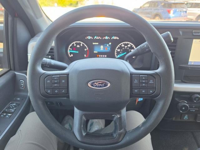 2023 Ford Super Duty F-550 DRW XLT 4WD Reg Cab 145" WB 60" CA