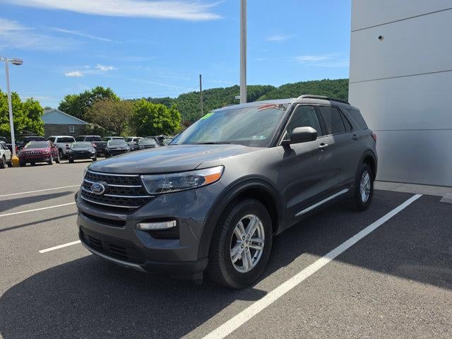 2023 Ford Explorer XLT 4WD