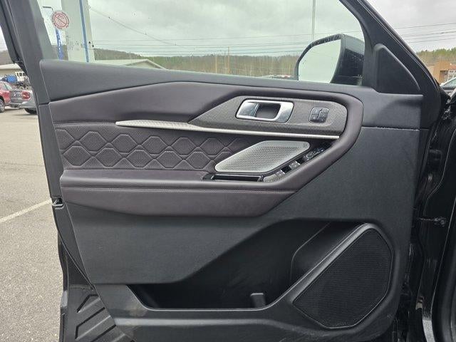 2025 Ford Explorer Platinum 4WD