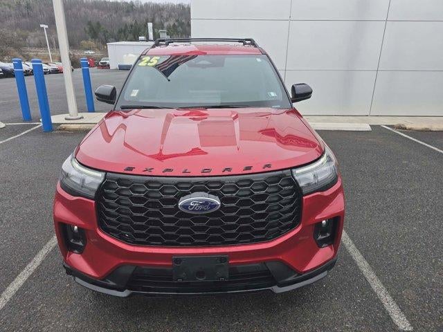 2025 Ford Explorer ST-Line 4WD