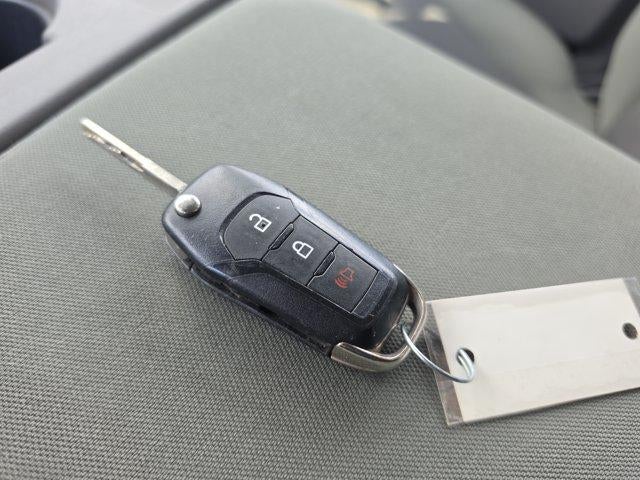 2021 Ford Super Duty F-250 SRW XL 4WD Crew Cab 6.75' Box