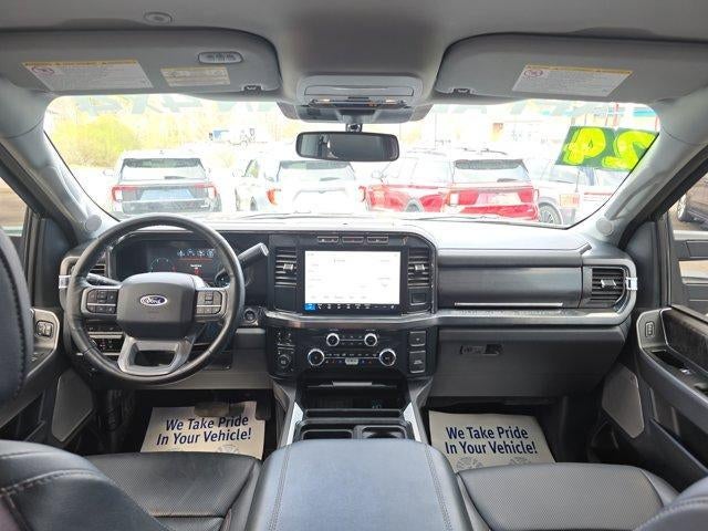 2024 Ford Super Duty F-250 SRW LARIAT 4WD Crew Cab 6.75' Box