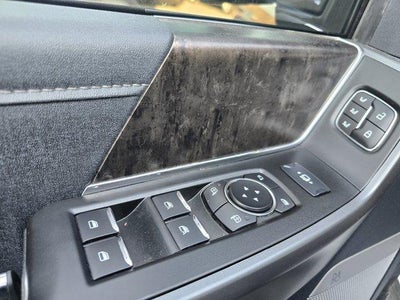 2024 Ford Super Duty F-250 SRW LARIAT 4WD Crew Cab 6.75' Box