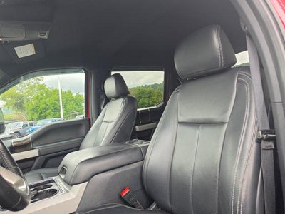 2022 Ford Super Duty F-350 SRW LARIAT 4WD Crew Cab 6.75' Box