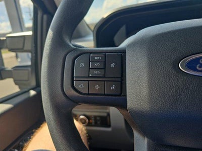 2024 Ford Super Duty F-350 SRW XL 4WD Crew Cab 6.75' Box
