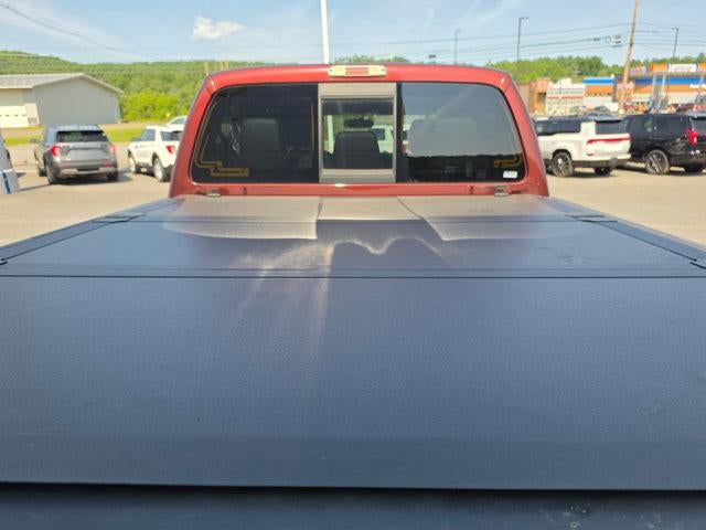 2016 Ford Super Duty F-350 SRW 4WD Crew Cab 6-3/4 Ft Box Lariat