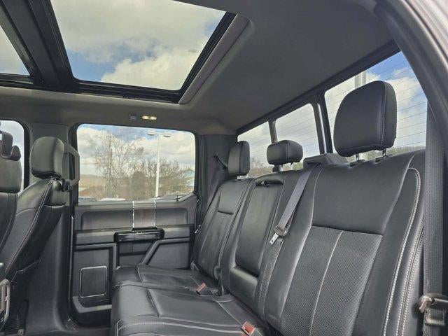 2021 Ford Super Duty F-350 SRW LARIAT 4WD Crew Cab 6.75' Box