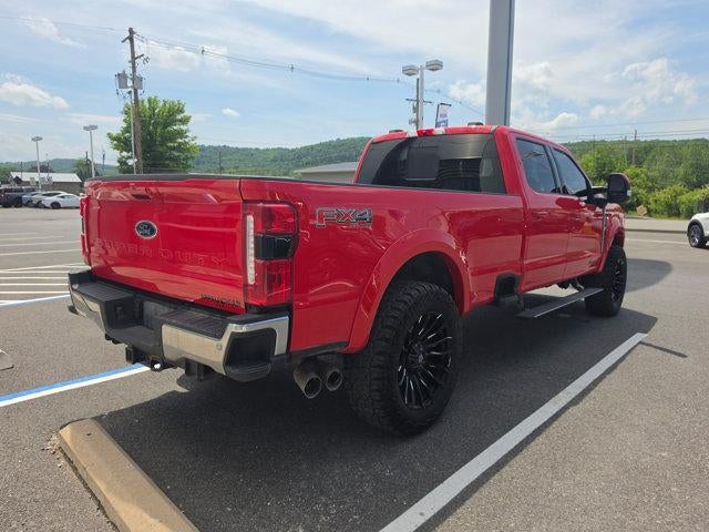 2023 Ford Super Duty F-350 SRW LARIAT 4WD Crew Cab 6.75' Box