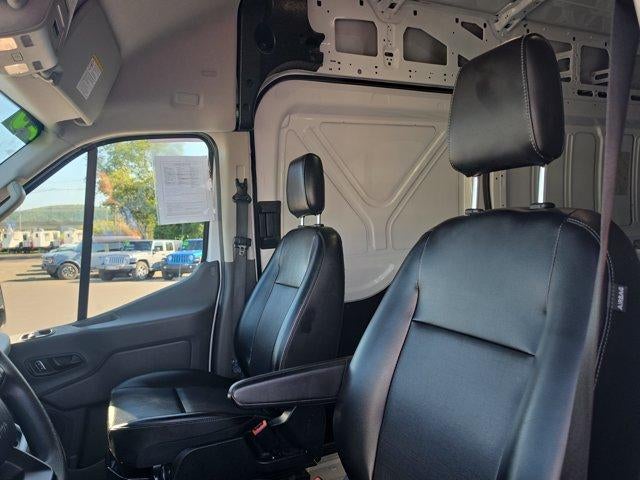 2025 Ford Transit Cargo Van T-250 148" EL Hi Rf 9070 GVWR RWD