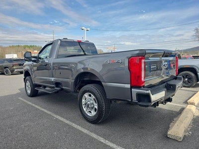 2025 Ford Super Duty F-350 SRW XLT 4WD Reg Cab 8' Box