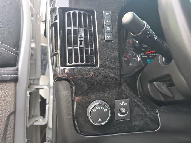 2021 Chevrolet Express Passenger 2500 Regular Wheelbase Rear-Wheel Drive 1LS