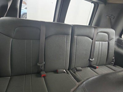 2023 Chevrolet Express Passenger 3500 Regular Wheelbase Rear-Wheel Drive 1LS