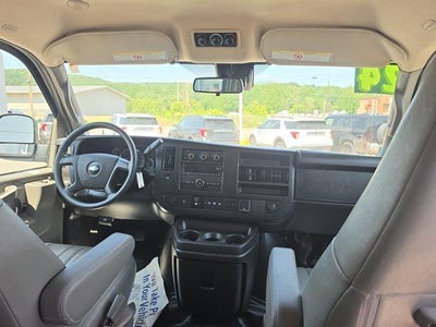 2024 Chevrolet Express Passenger 3500 Extended Wheelbase Rear-Wheel Drive 1LS
