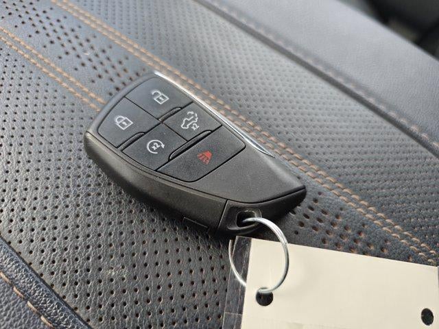 2024 Chevrolet Silverado 1500 Crew Cab Standard Box 4-Wheel Drive High Country