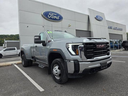 2024 GMC Sierra 3500HD Regular Cab Long Box 4-Wheel Drive Pro