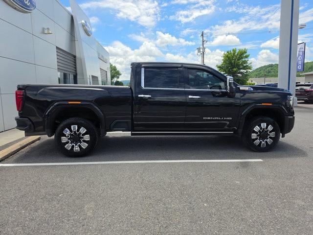 2024 GMC Sierra 2500 HD Crew Cab Standard Box 4-Wheel Drive Denali