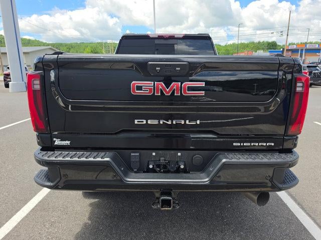 2024 GMC Sierra 2500 HD Crew Cab Standard Box 4-Wheel Drive Denali