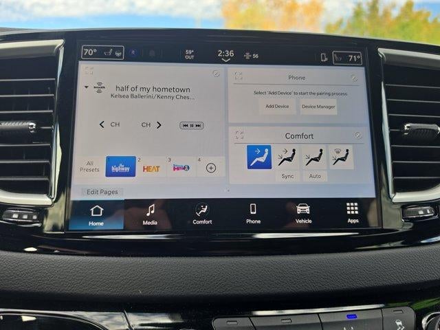 2026 Chrysler Pacifica Select FWD