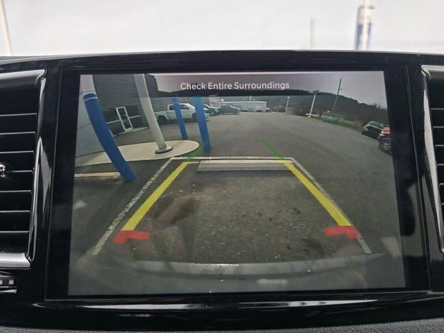 2023 Chrysler Pacifica Limited FWD