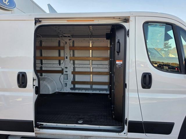 2025 RAM ProMaster Cargo Van Tradesman 2500 Low Roof 136" WB w/Pass Seat