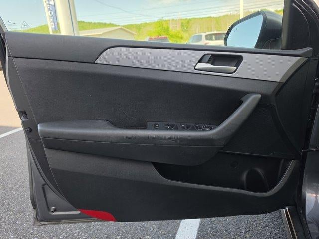 2019 Hyundai SONATA SE 2.4L