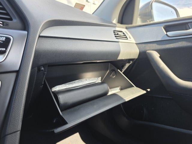 2019 Hyundai SONATA SE 2.4L