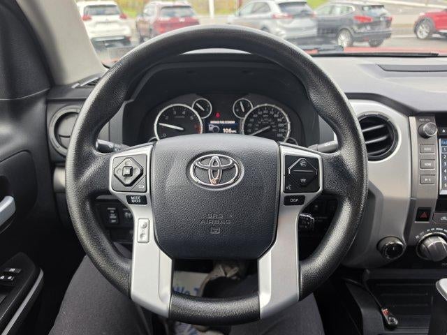 2017 Toyota Tundra 4WD 4WD SR5 CrewMax 5.5' Bed 5.7L (SE)