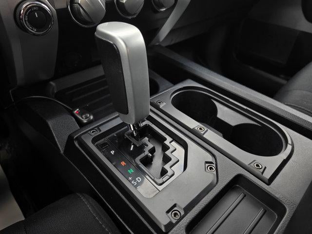 2017 Toyota Tundra 4WD 4WD SR5 CrewMax 5.5' Bed 5.7L (SE)