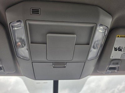 2017 Toyota Tundra 4WD 4WD SR5 CrewMax 5.5' Bed 5.7L (SE)