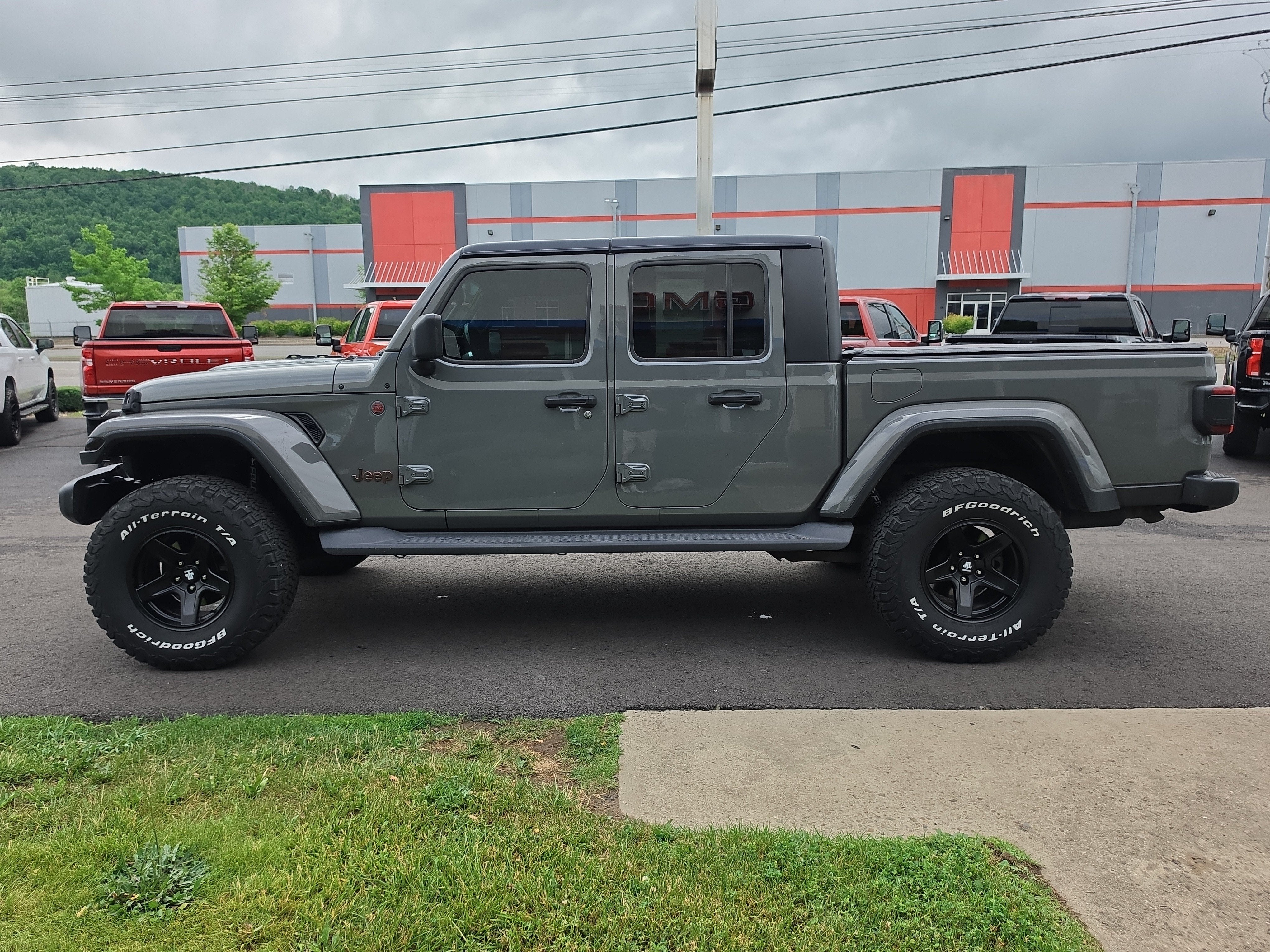 2020 Jeep Gladiator Overland