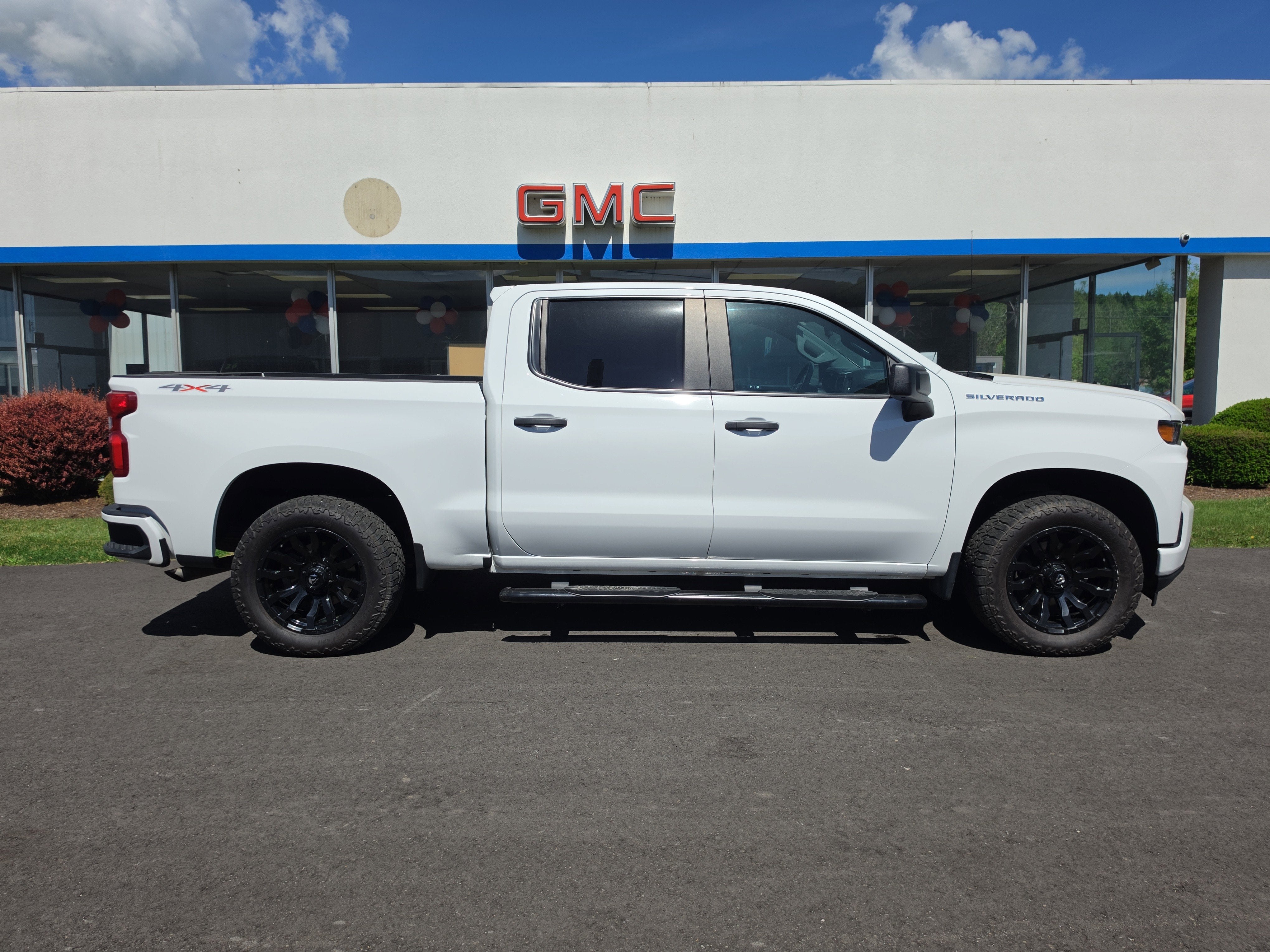 2022 Chevrolet Silverado 1500 LTD Custom