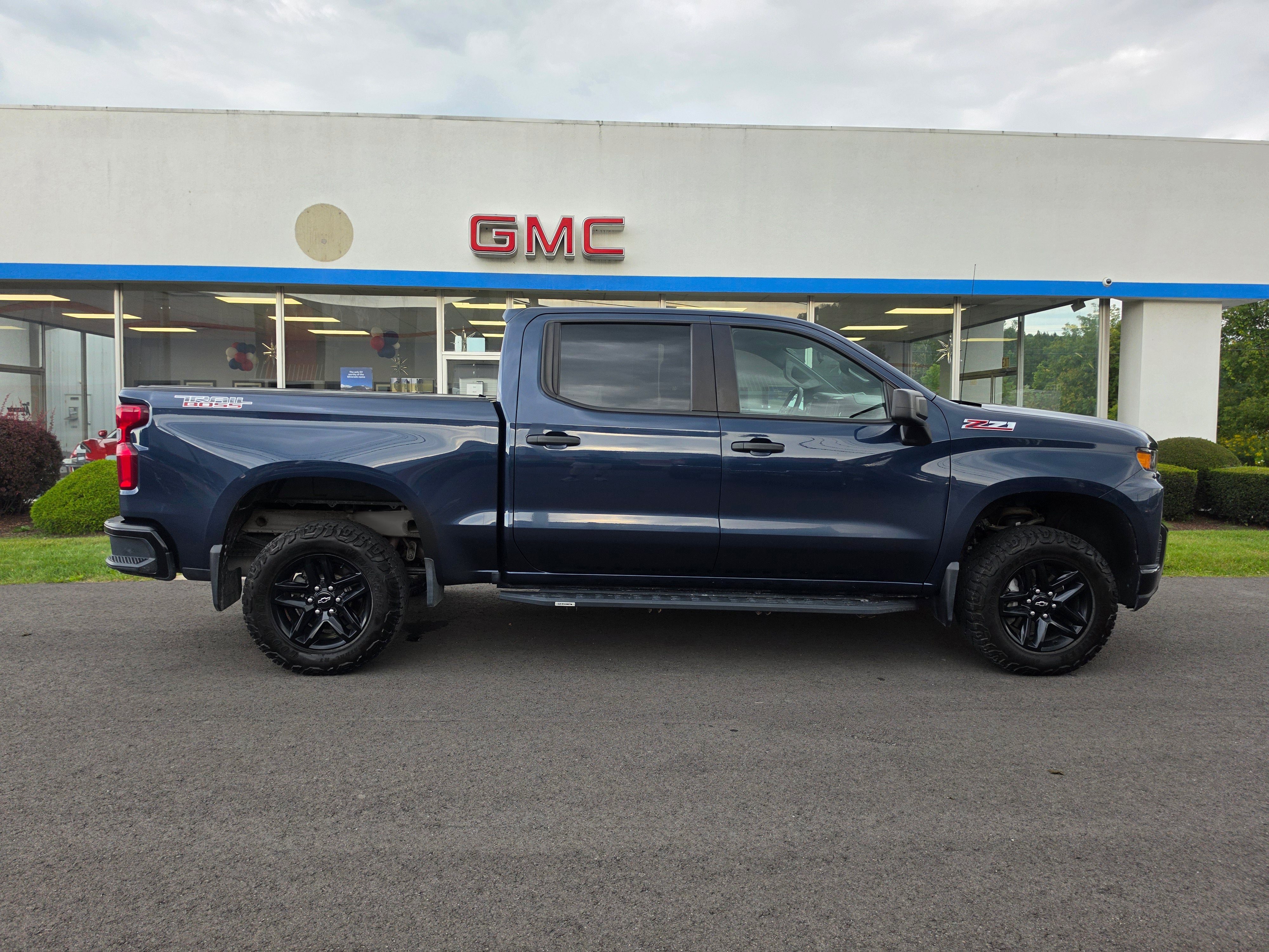 2021 Chevrolet Silverado 1500 Custom Trail Boss