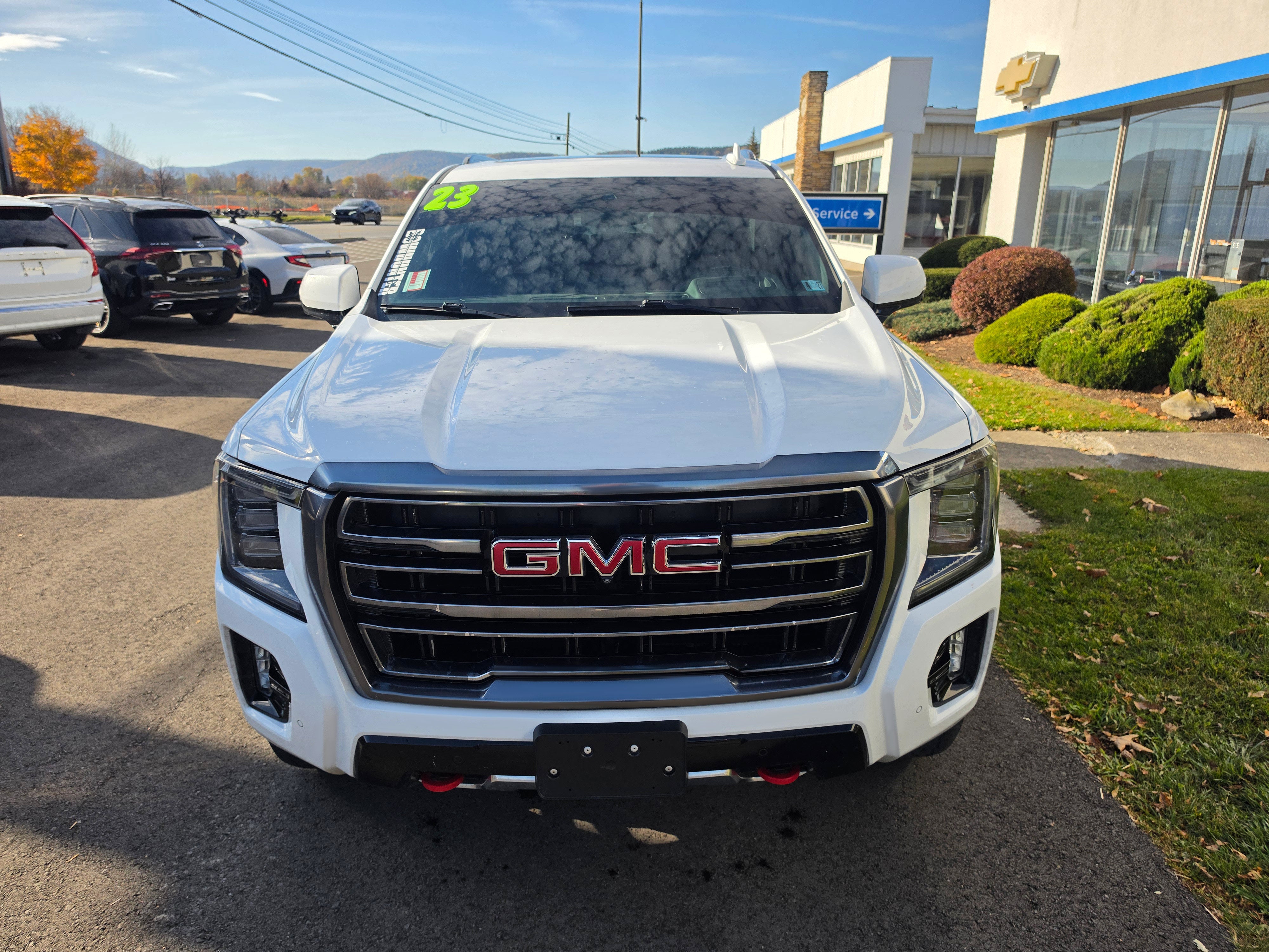 2023 GMC Yukon XL AT4