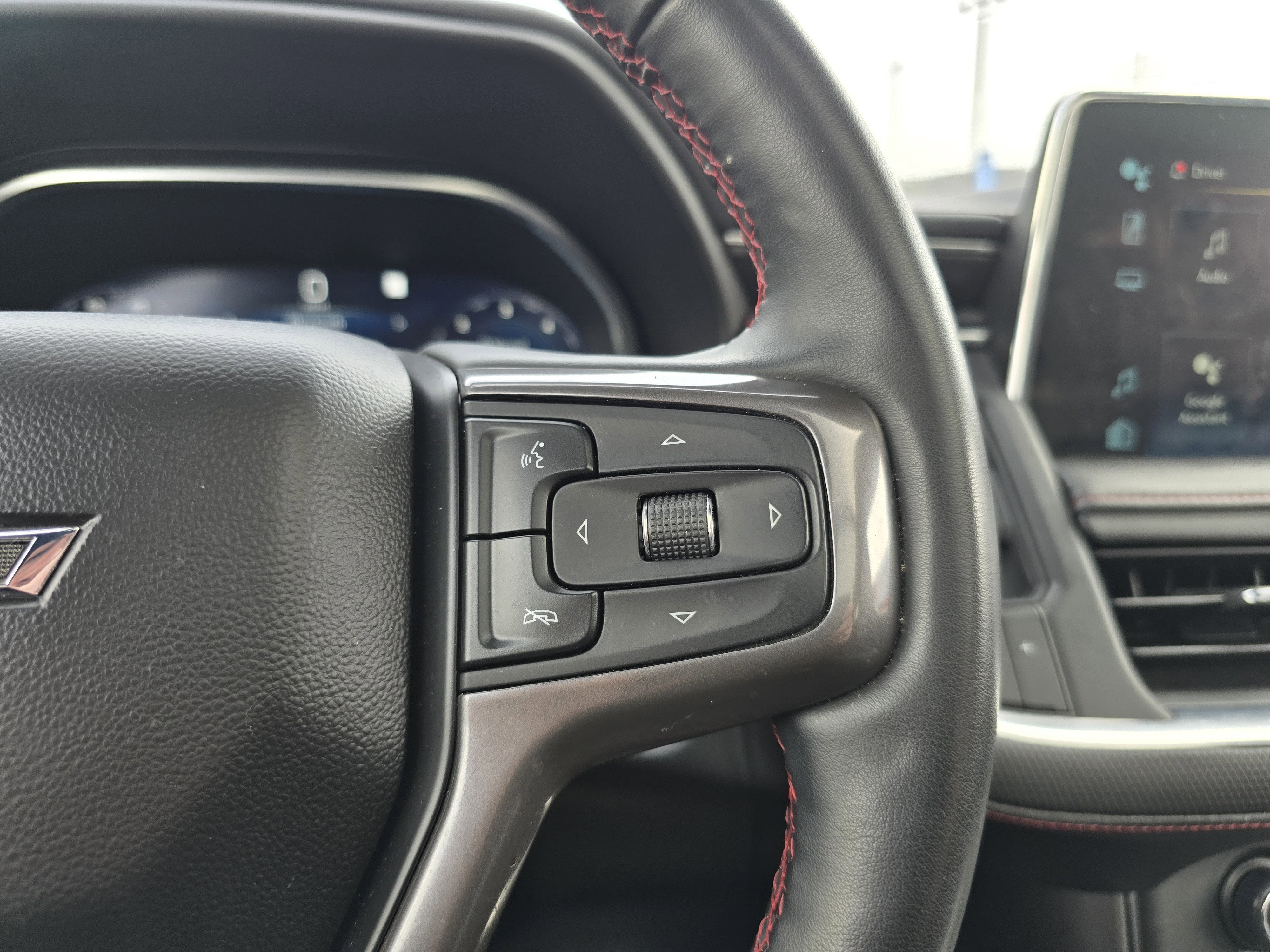 2023 Chevrolet Suburban RST