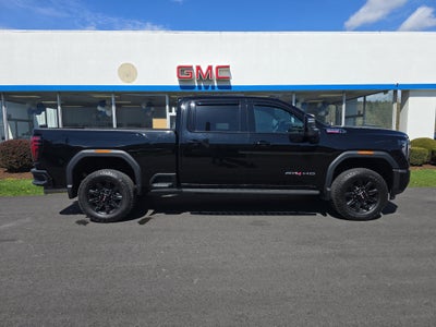 2025 GMC Sierra 2500 HD AT4