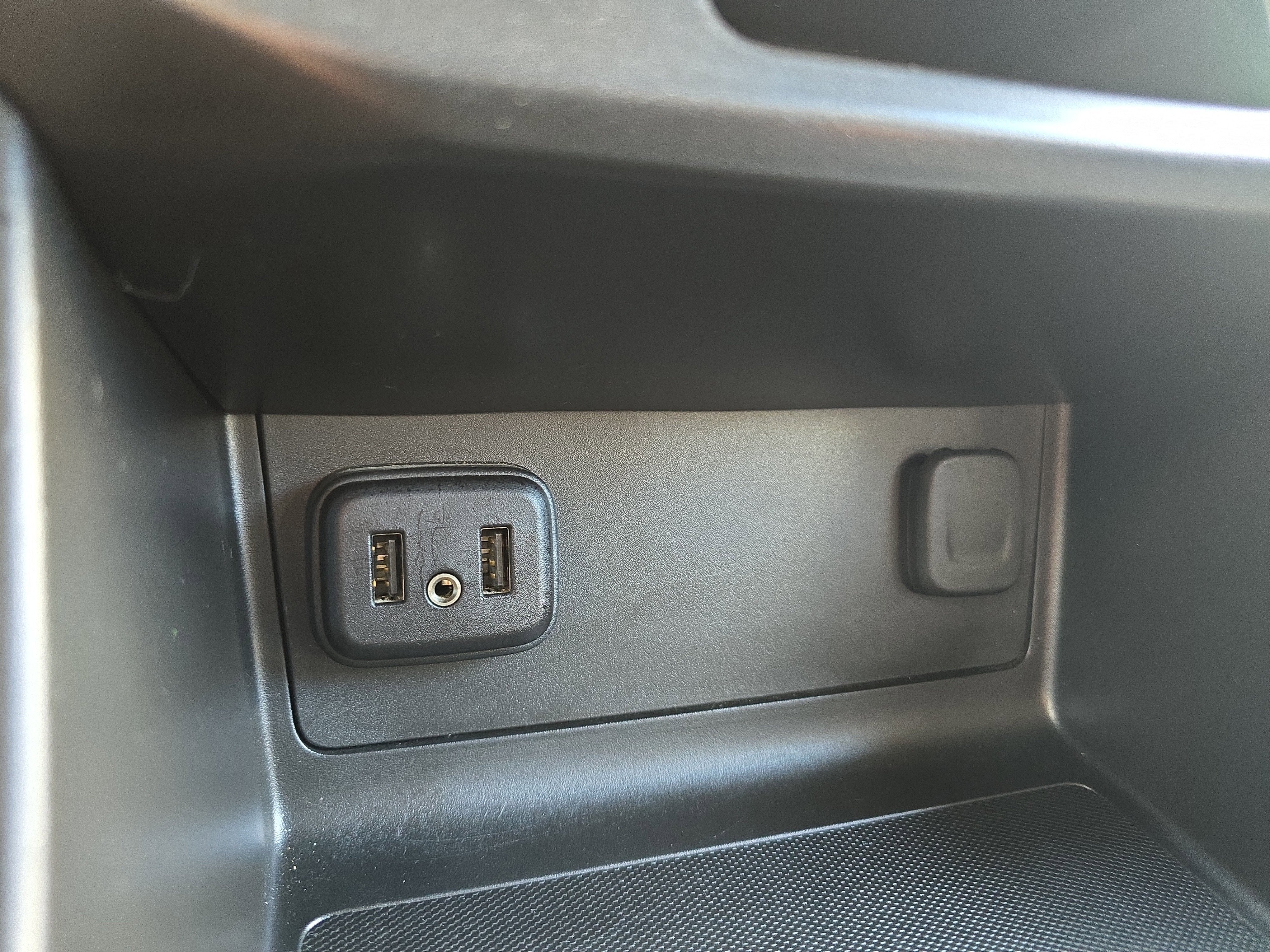 2021 GMC Canyon AT4 - Cloth