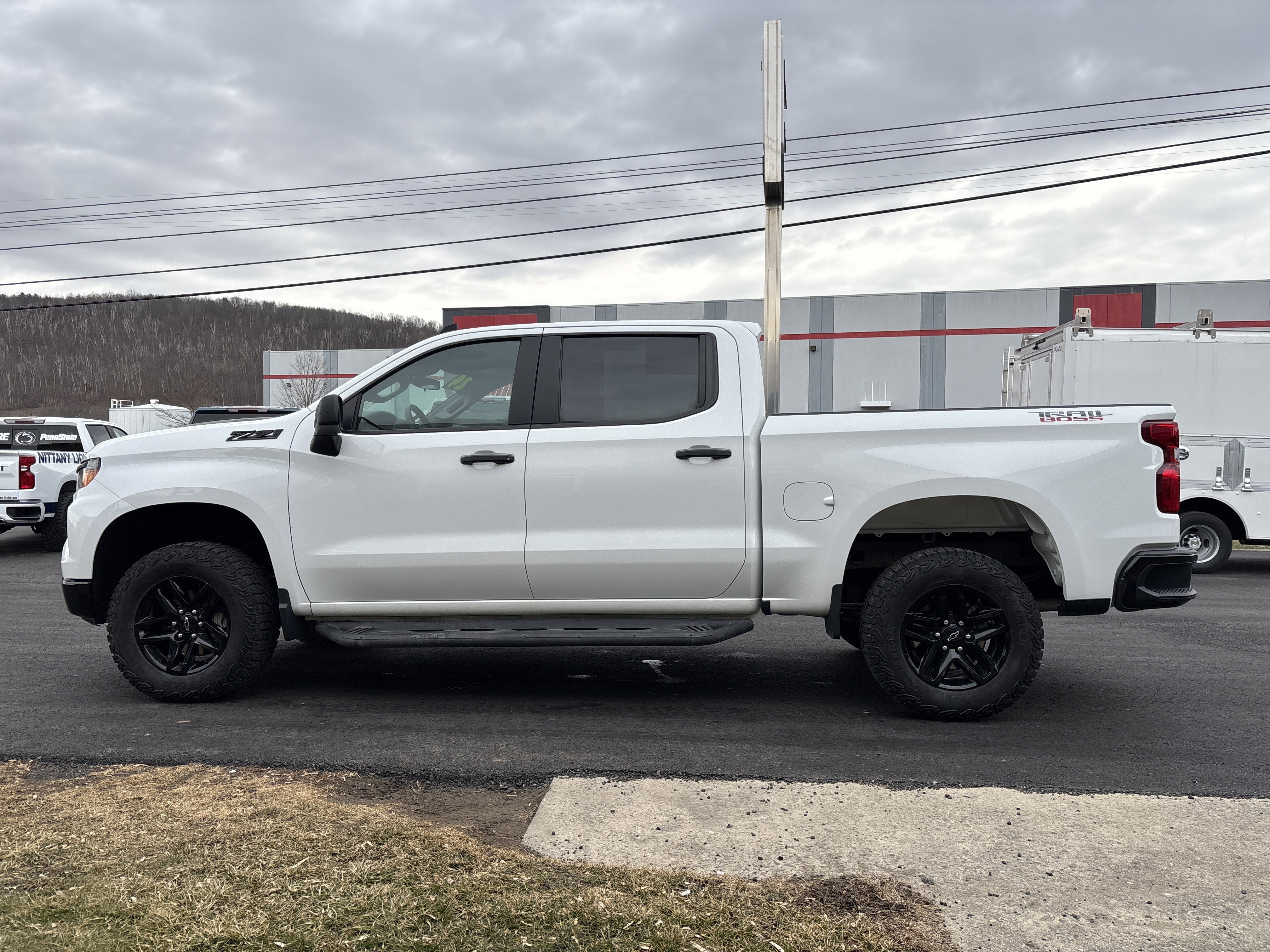 2024 Chevrolet Silverado 1500 Custom Trail Boss