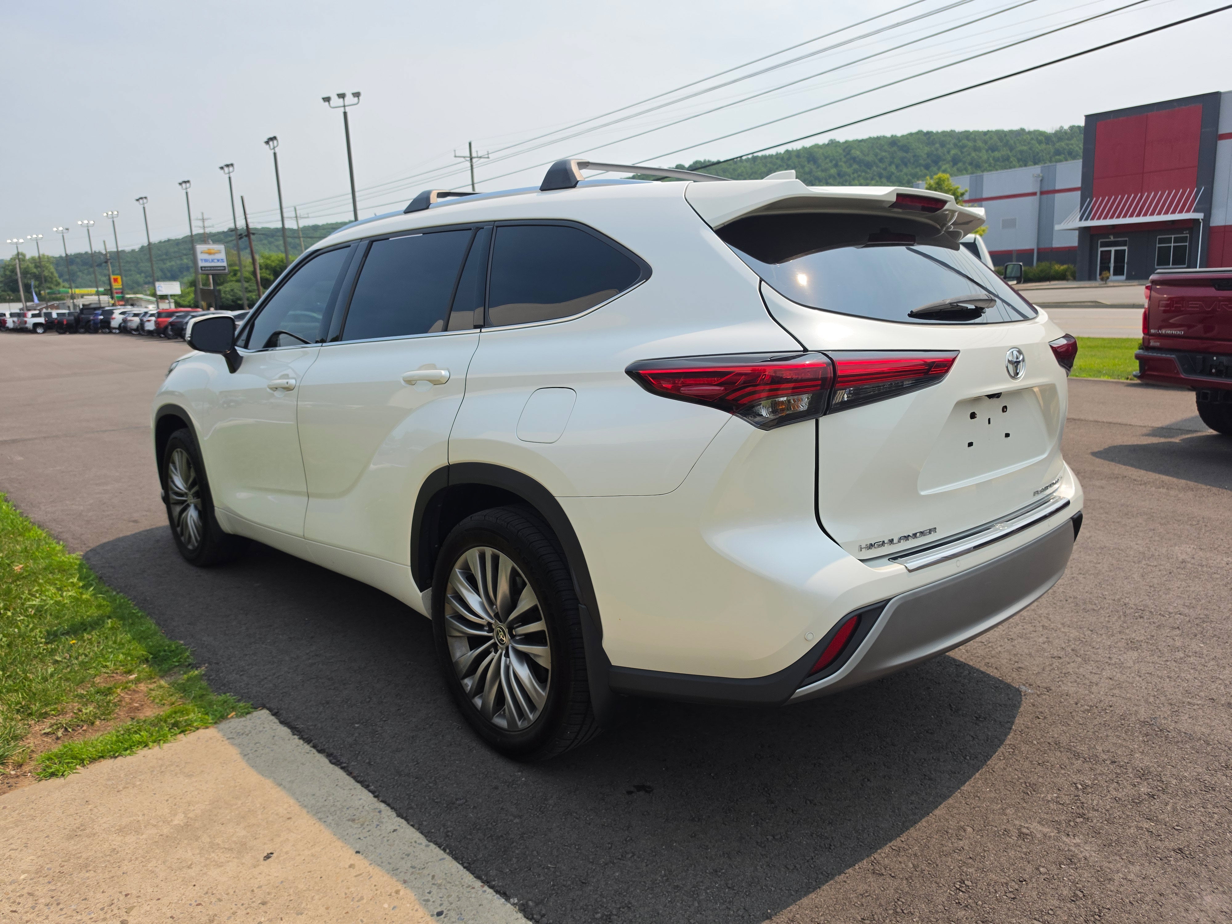 2021 Toyota Highlander Platinum