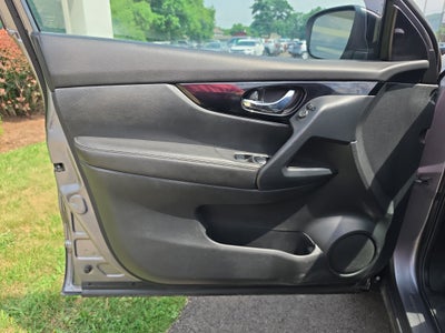 2022 Nissan Rogue Sport SV