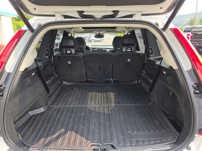 2024 Volvo XC90 Plus Bright Theme