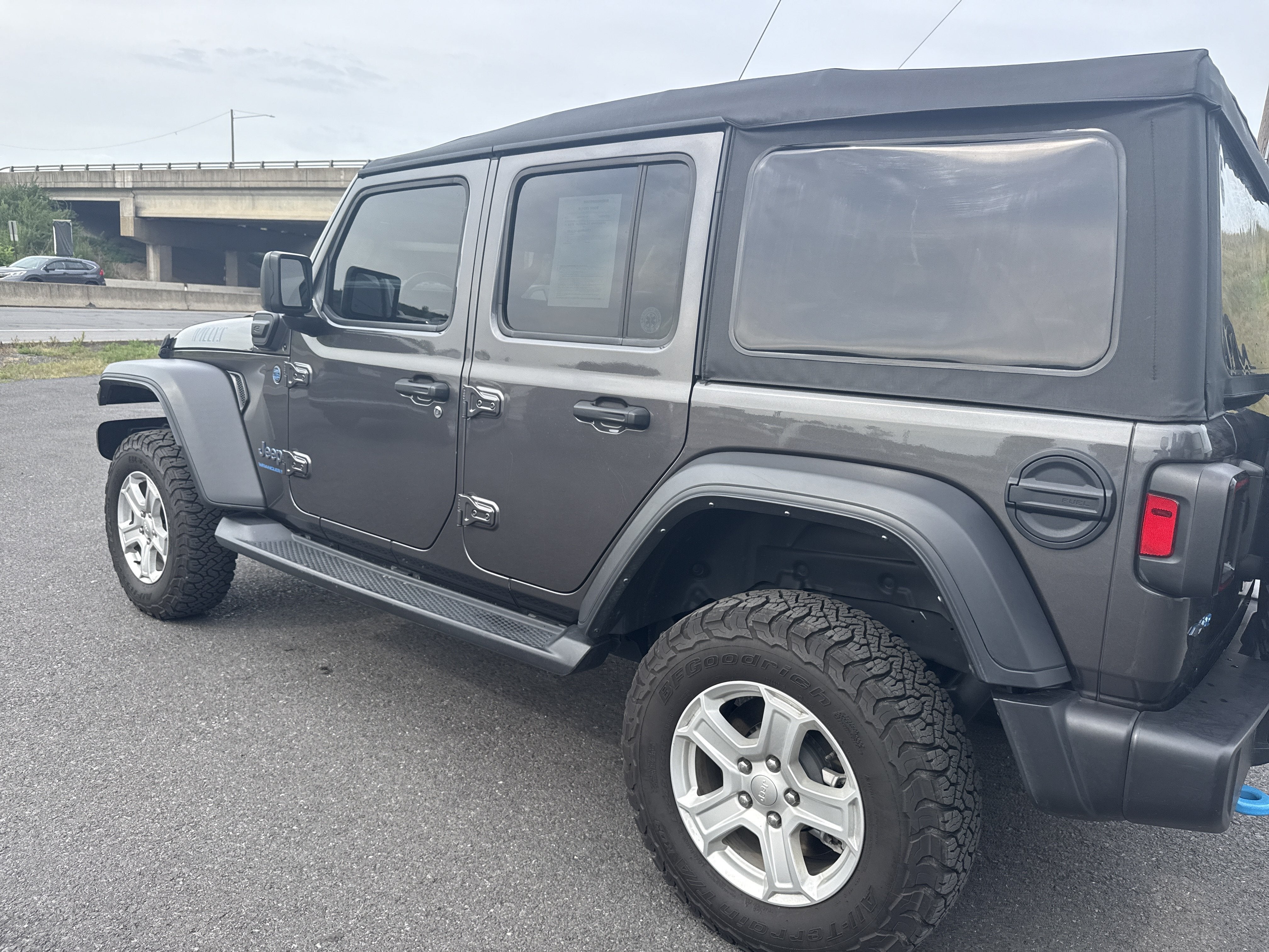 2023 Jeep Wrangler 4xe 4DR 4WD