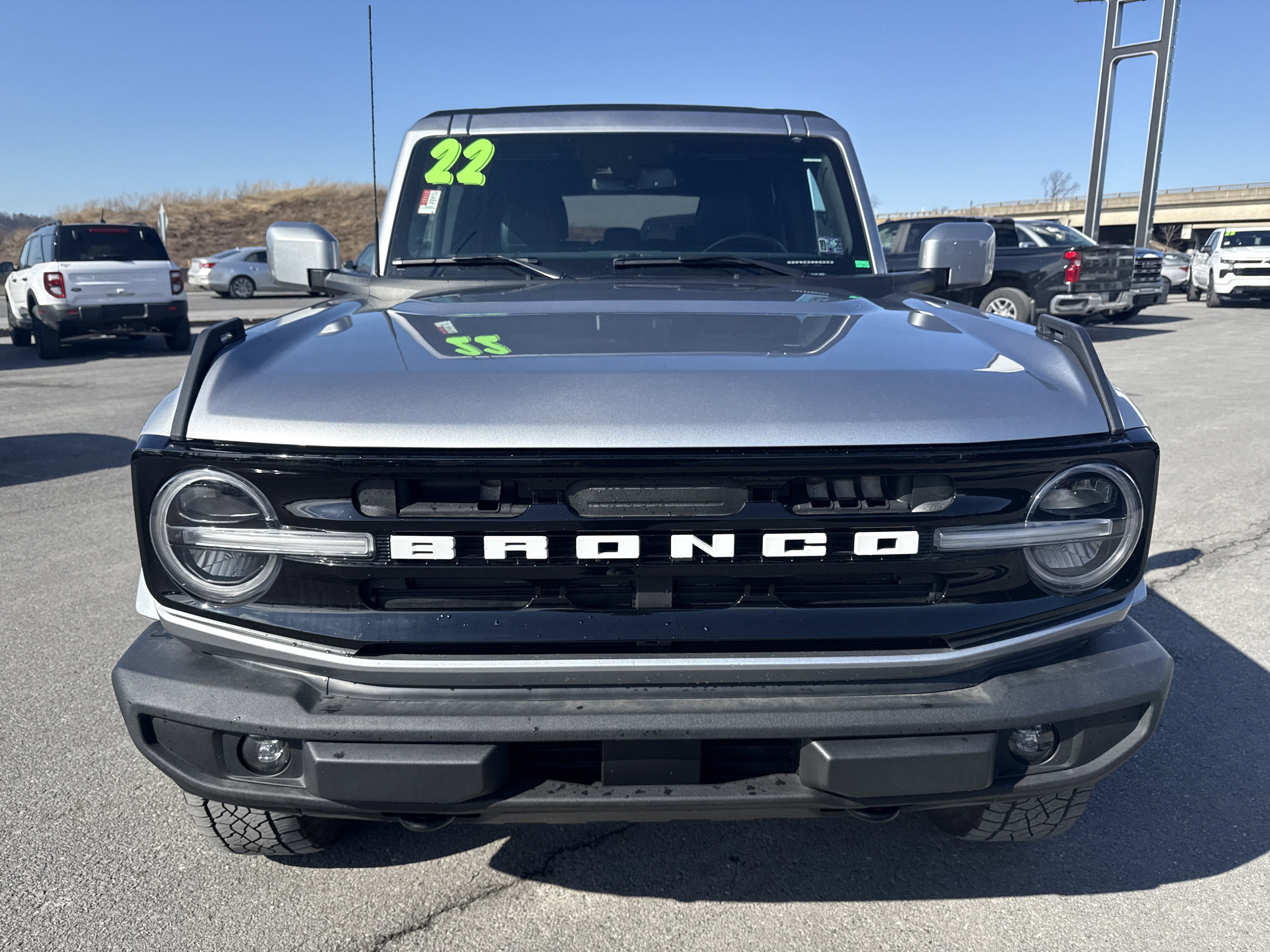 2022 Ford Bronco Base