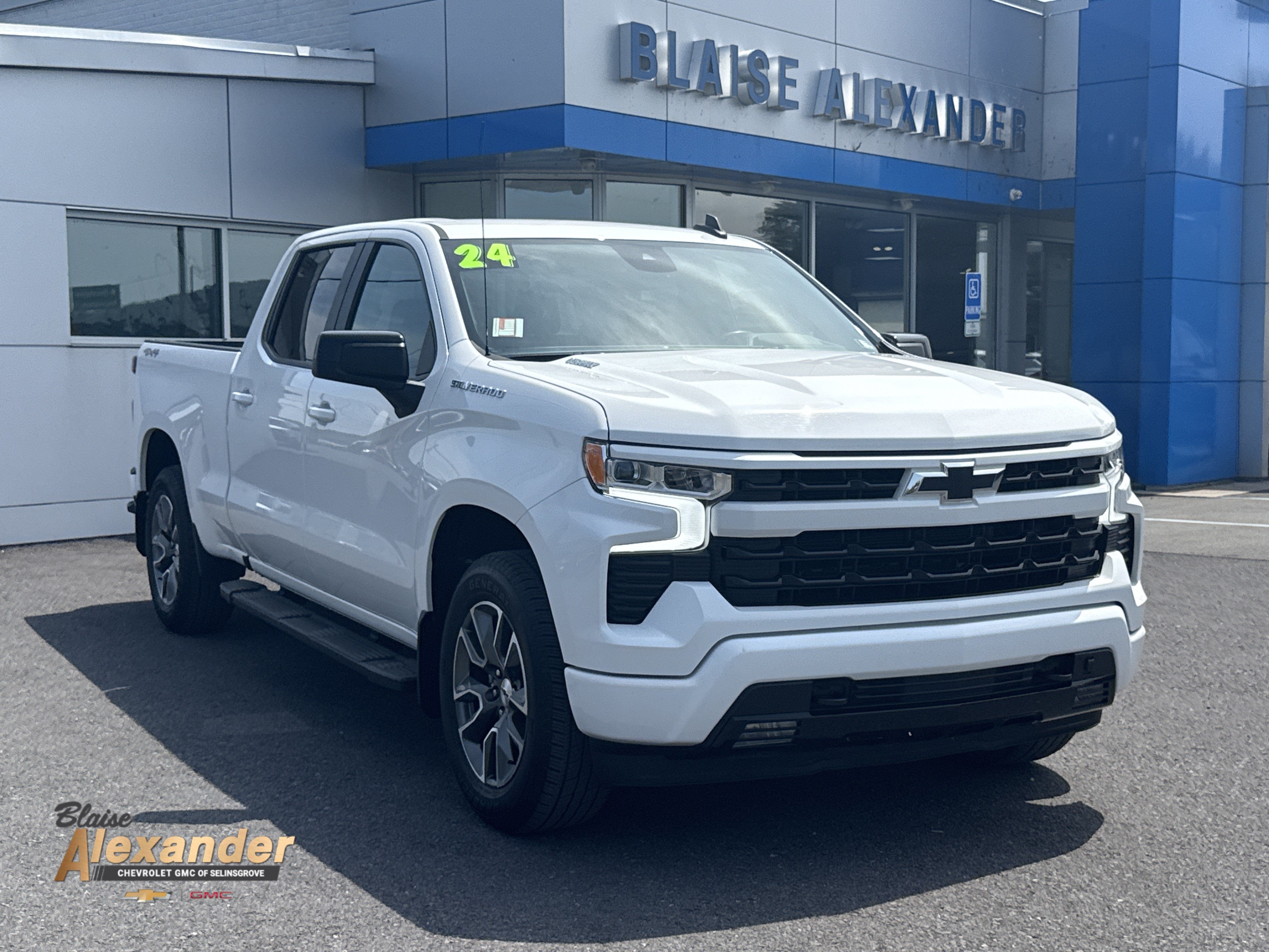 2024 Chevrolet Silverado 1500 RST