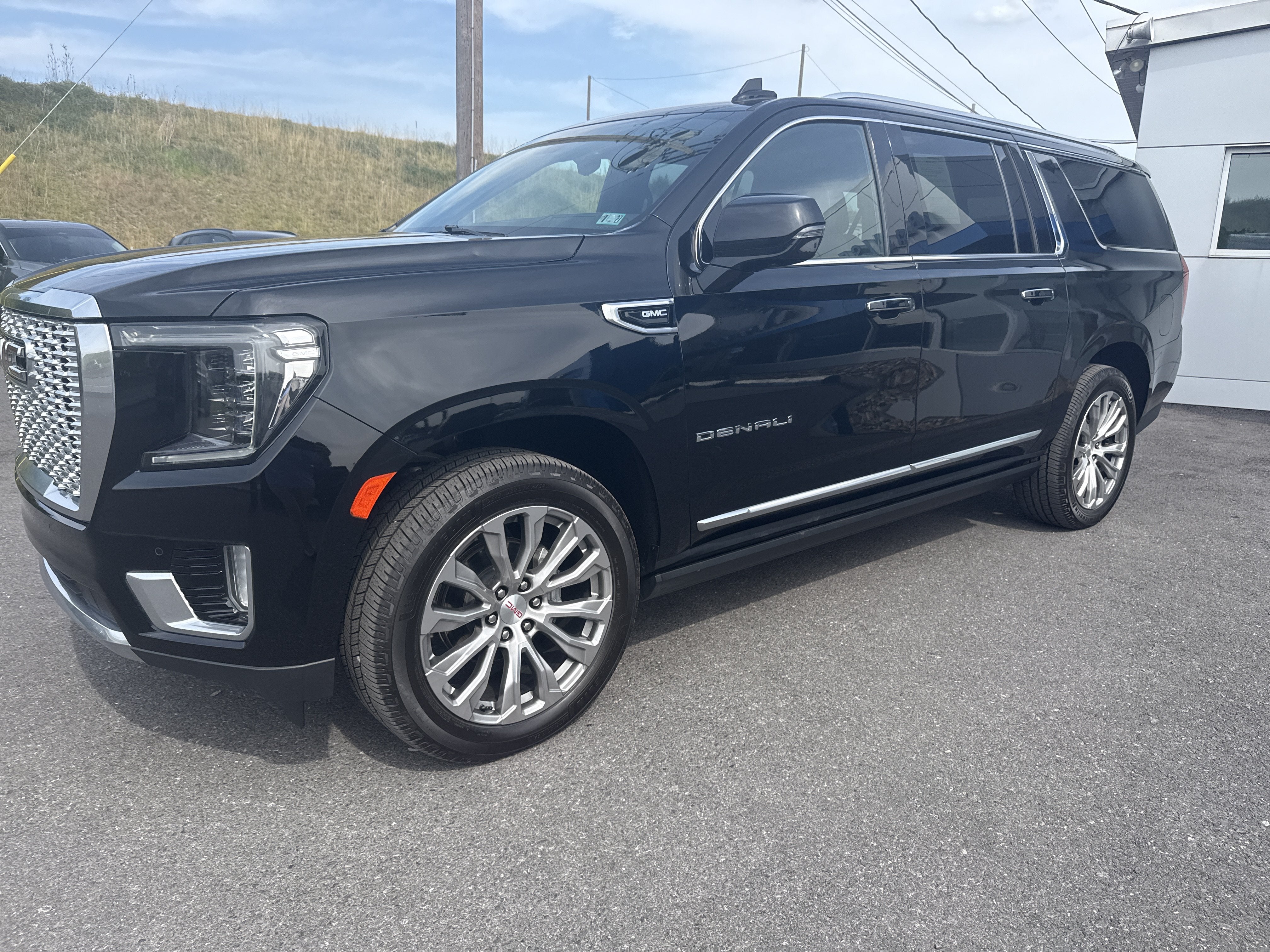 2022 GMC Yukon XL Denali